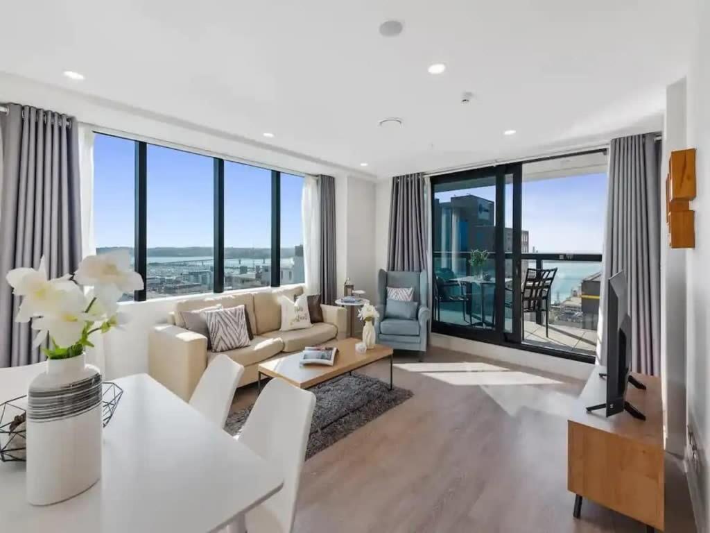 Just Opposite To Sky Tower , 2 Bed 2 Bath In Cbd Apartment Auckland Luaran gambar